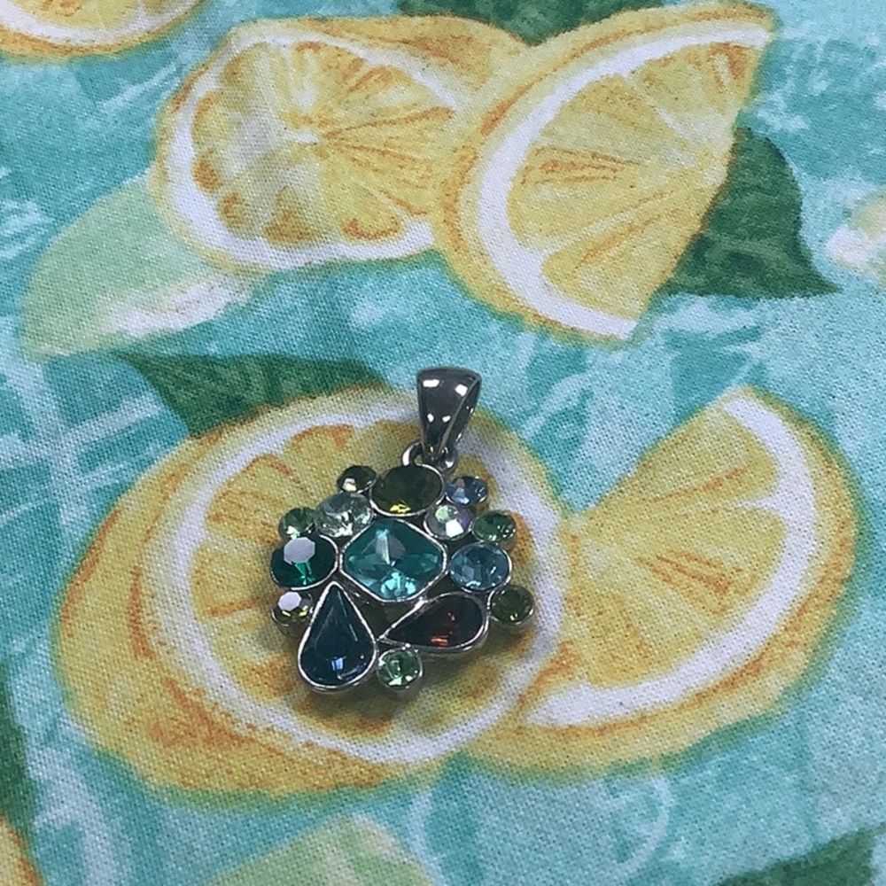 Pendant with colored stones from Cancun Mexico great shape beautifully d…